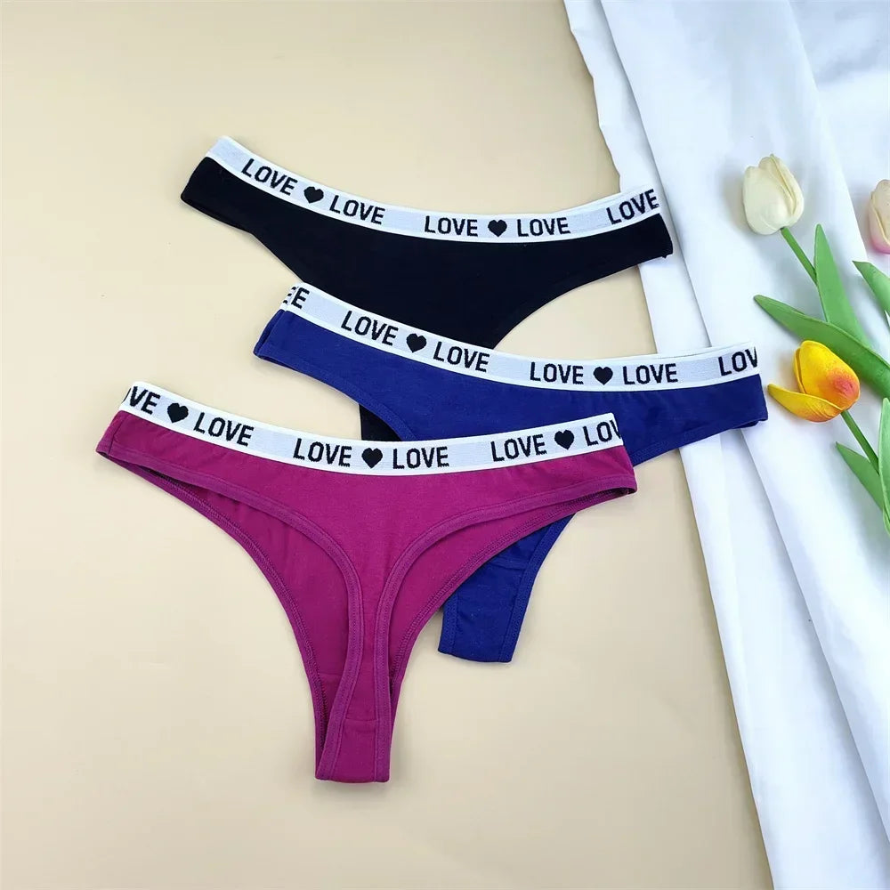 "Love Motif Cotton Thong Set™"