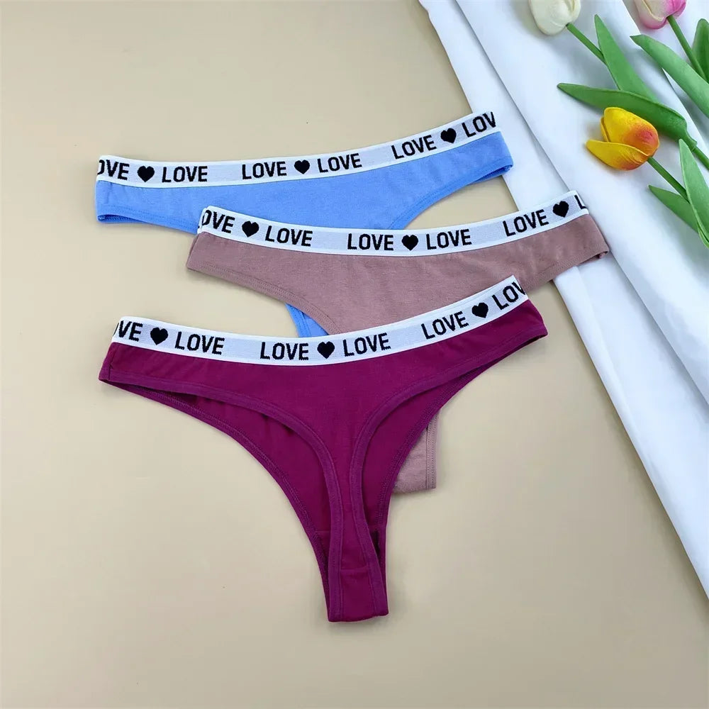 "Love Motif Cotton Thong Set™"